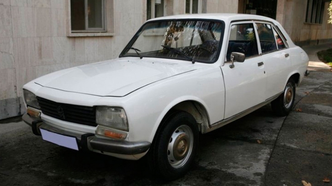 ahmadinejad car 1