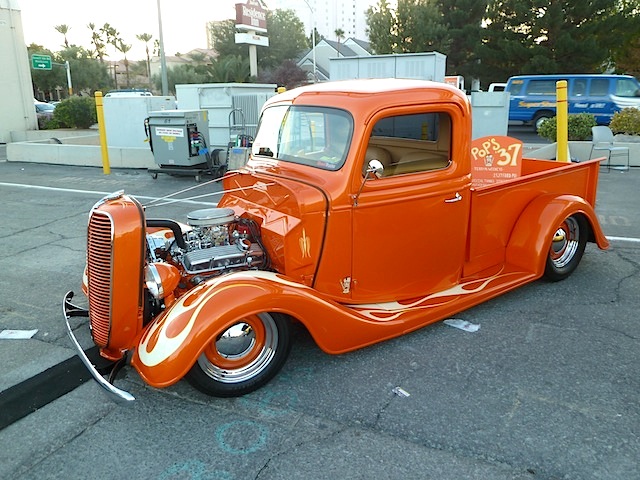 Auto Upholstery - The Hog Ring - SEMA 2013 Custom Truck Interior