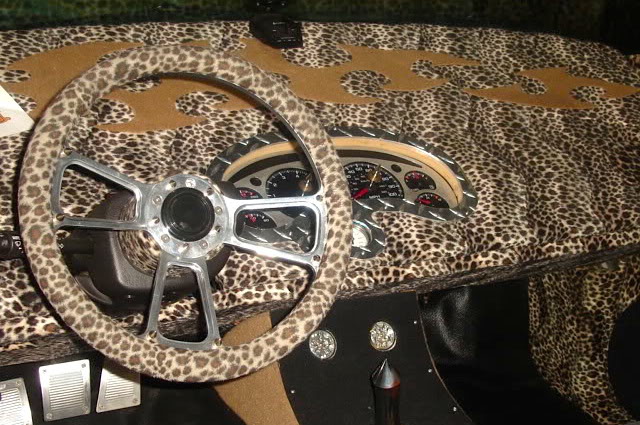 Auto Upholstery - The Hog Ring - Chevrolet S10 Leopard Dashboard