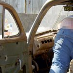Auto Upholstery - The Hog Ring - Messy Auto Trimmer