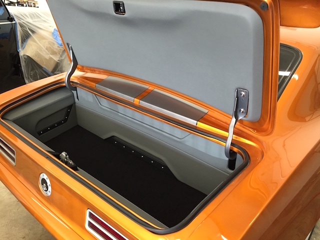 Auto Upholstery - The Hog Ring - Bux Customs - Nappa Leather