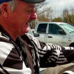 The Hog Ring - Craigslist Crook Scams Couple on Convertible Top