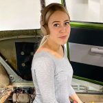 The Hog Ring - Meet New Trimmer Rebecka Pettersson 1