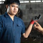 The Hog Ring - How to Manage Conflict in Your Shop