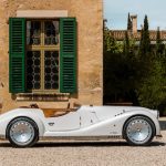 The Hog Ring - This Roadster's Wood Interior is Absolutely Stunning