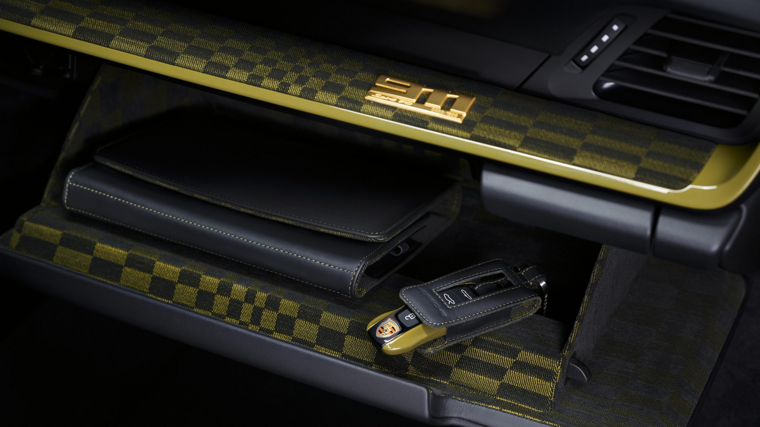 The Hog Ring - Porsche Pasha Upholstery Returns!